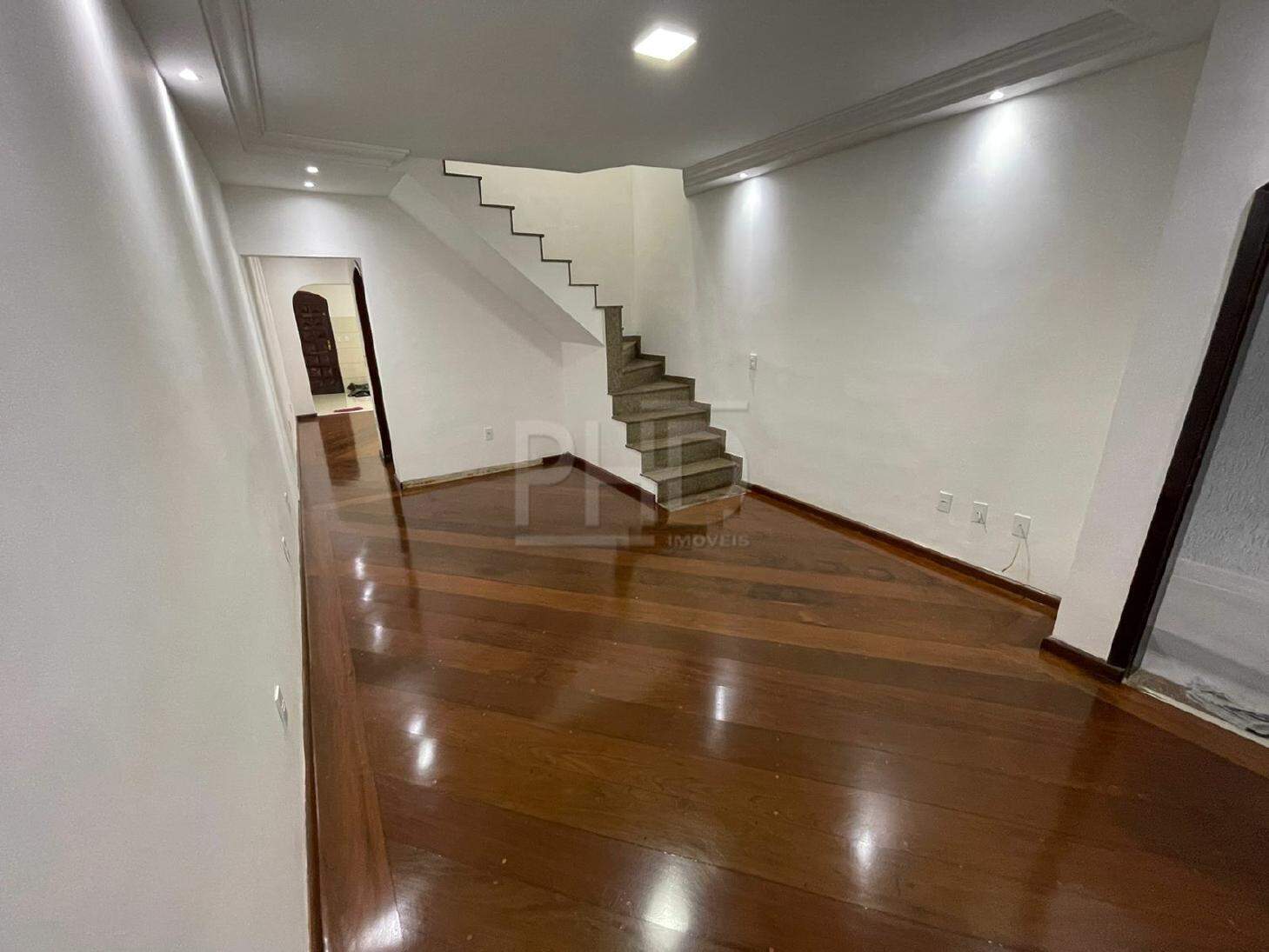 Sobrado à venda com 3 quartos, 125m² - Foto 3