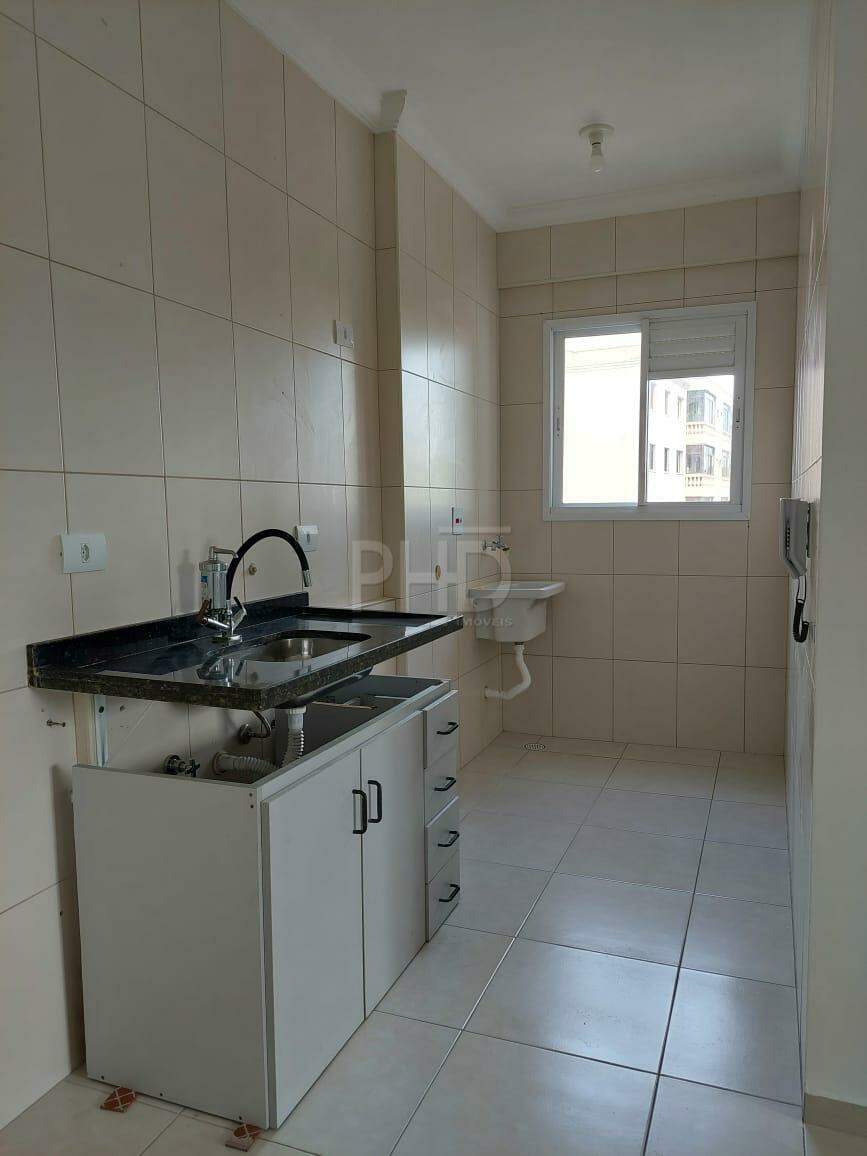 Apartamento para alugar com 2 quartos, 46m² - Foto 7