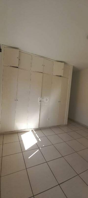 Sobrado à venda com 3 quartos, 232m² - Foto 22