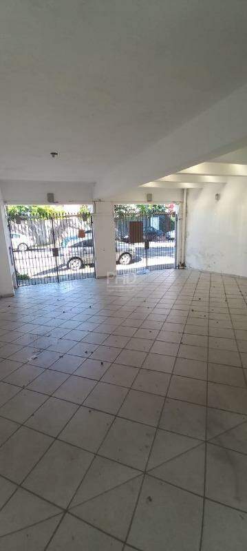 Sobrado à venda com 3 quartos, 232m² - Foto 44