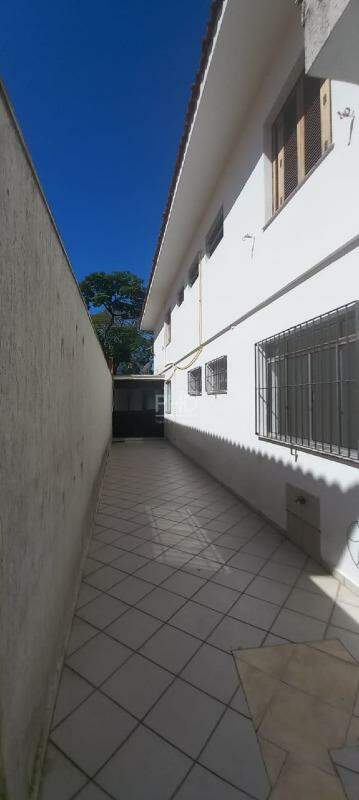 Sobrado à venda com 3 quartos, 232m² - Foto 42