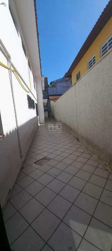 Sobrado à venda com 3 quartos, 232m² - Foto 41