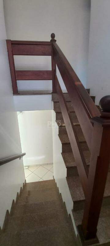 Sobrado à venda com 3 quartos, 232m² - Foto 14