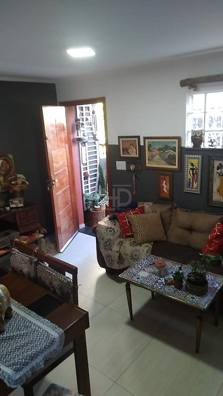 Sobrado à venda com 3 quartos, 173m² - Foto 1