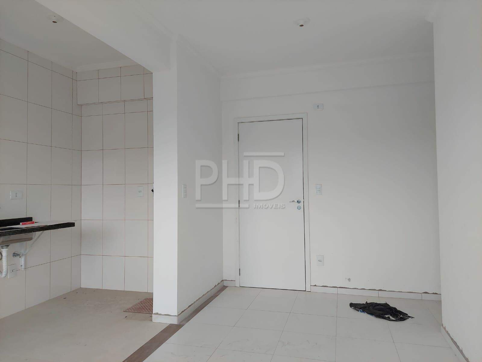 Apartamento para alugar com 2 quartos, 50m² - Foto 4