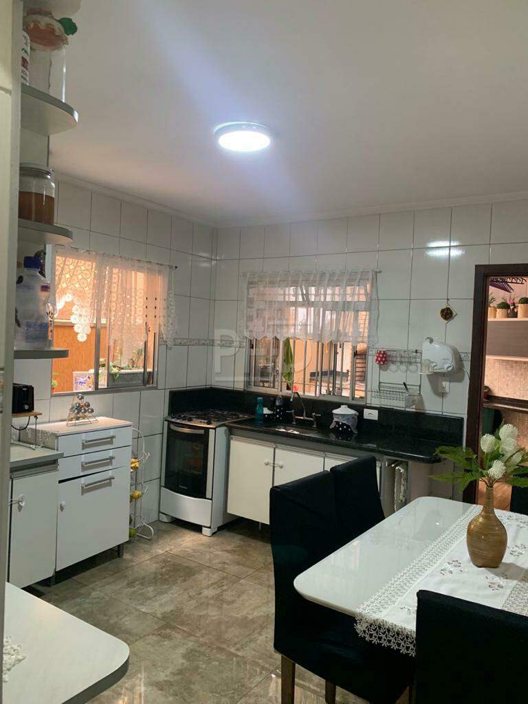 Sobrado à venda com 2 quartos, 132m² - Foto 4