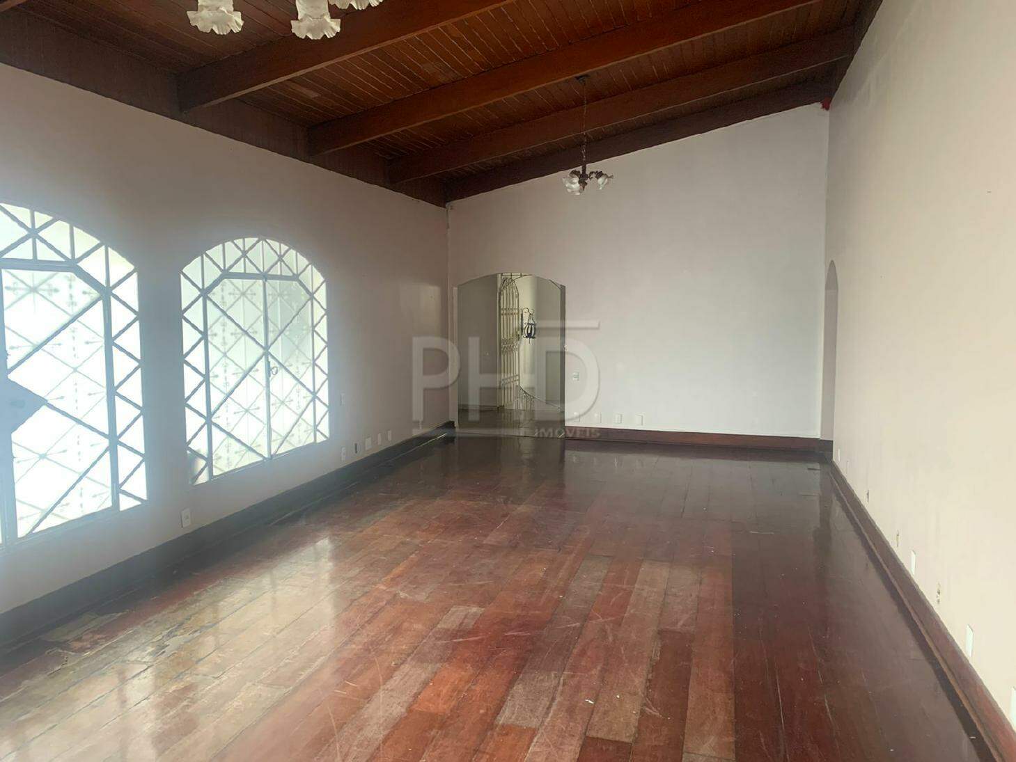 Sobrado para alugar com 4 quartos, 608m² - Foto 27