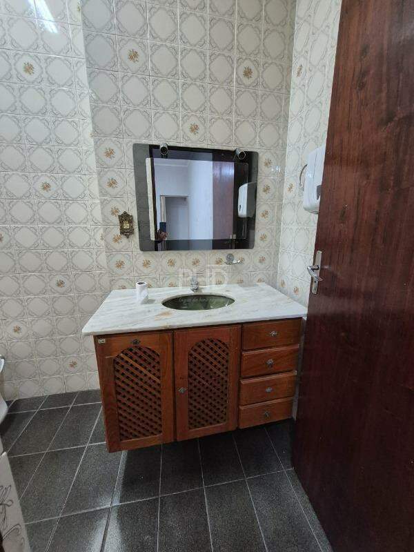 Prédio Inteiro para alugar, 100m² - Foto 23
