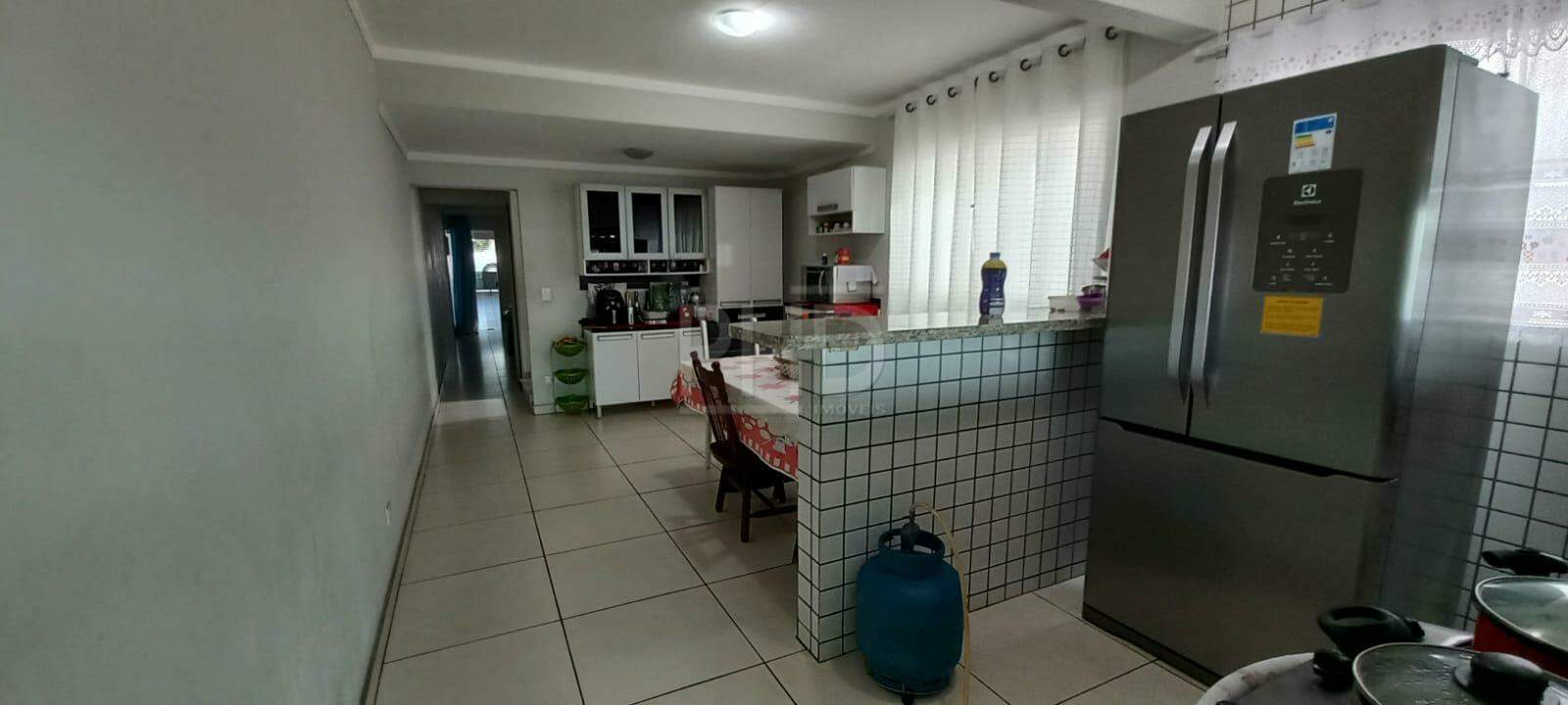 Sobrado à venda com 3 quartos, 250m² - Foto 2