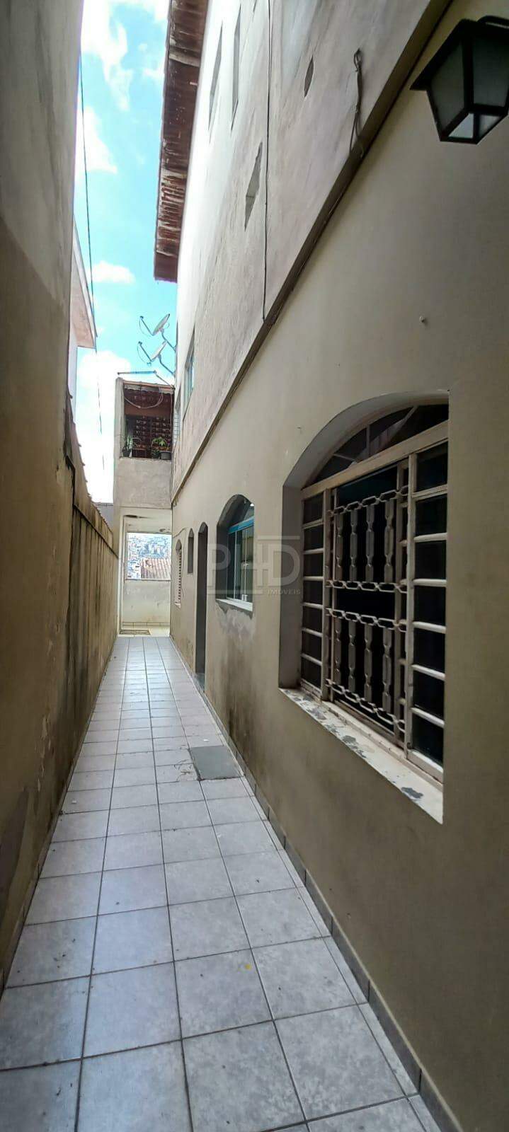 Sobrado à venda com 3 quartos, 250m² - Foto 18