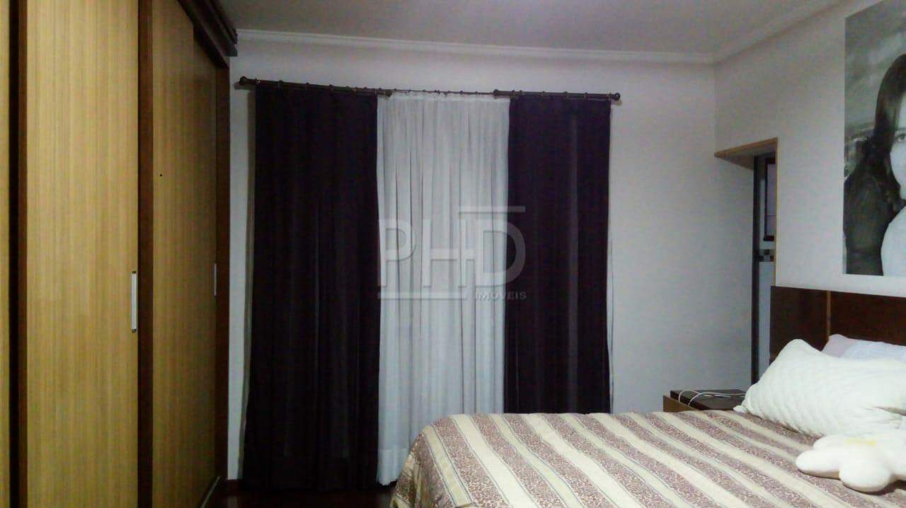 Sobrado à venda com 3 quartos, 204m² - Foto 13