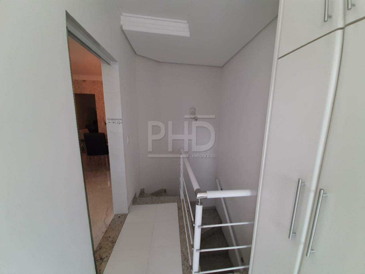 Sobrado à venda com 3 quartos, 249m² - Foto 15