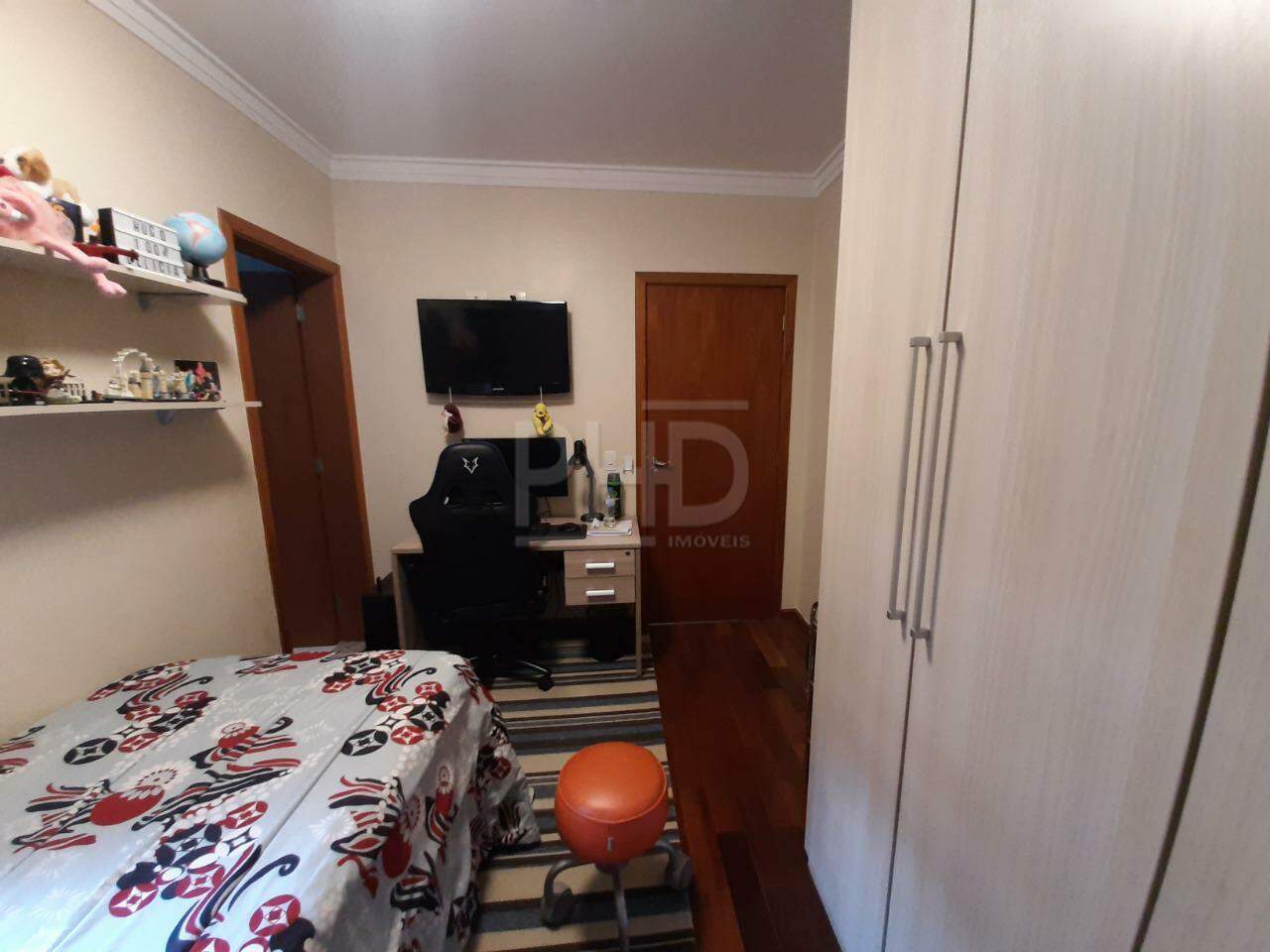 Sobrado à venda com 3 quartos, 249m² - Foto 23