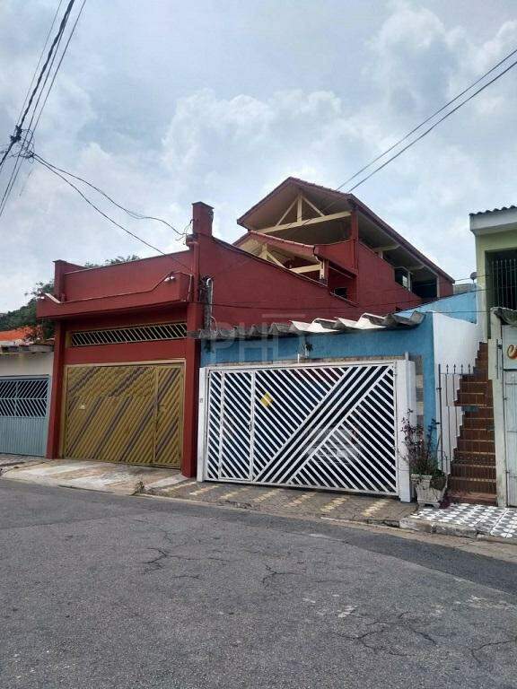 Sobrado à venda com 4 quartos, 300m² - Foto 1