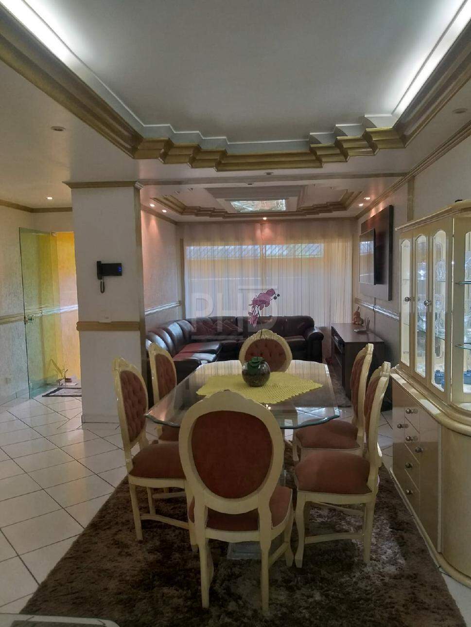 Sobrado à venda com 4 quartos, 300m² - Foto 4