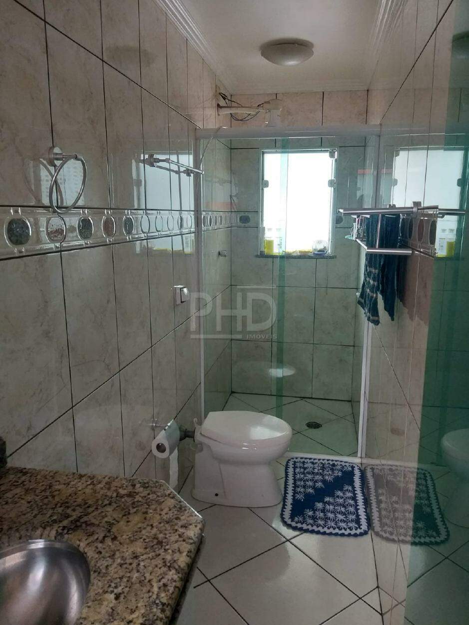 Sobrado à venda com 4 quartos, 300m² - Foto 17