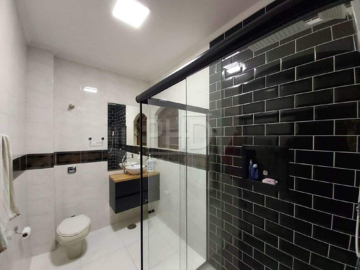 Sobrado à venda com 3 quartos, 210m² - Foto 15