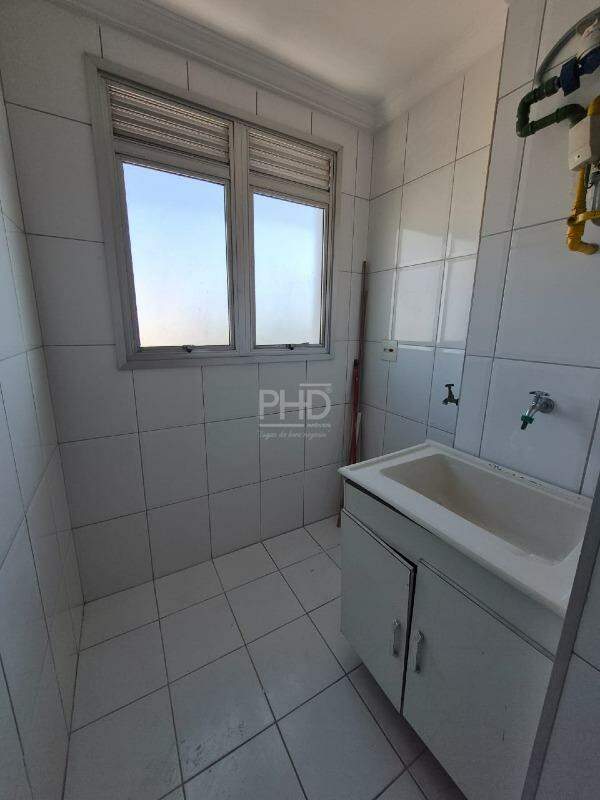 Apartamento para alugar com 2 quartos, 62m² - Foto 27