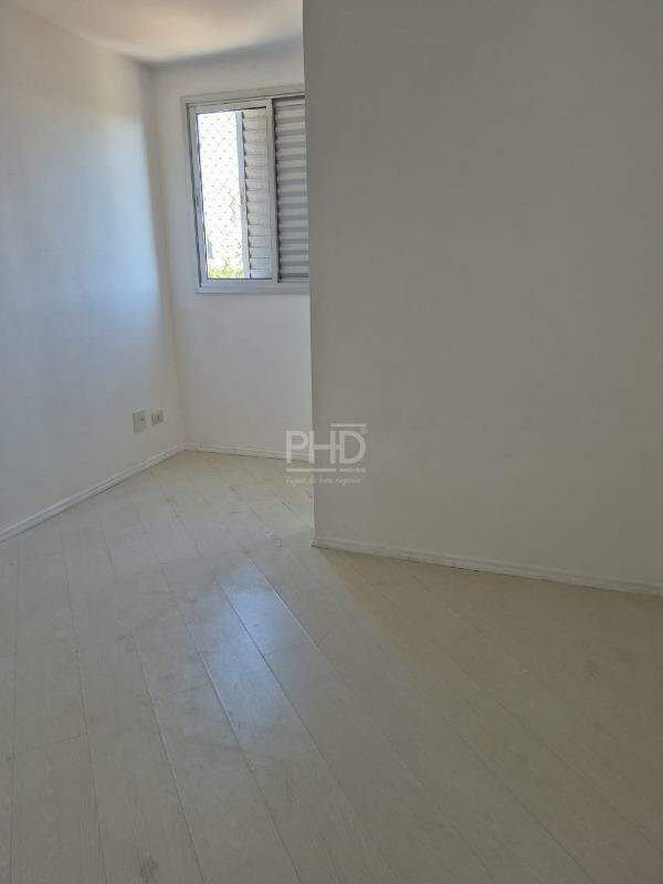 Apartamento para alugar com 2 quartos, 62m² - Foto 14