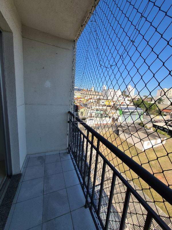 Apartamento para alugar com 2 quartos, 62m² - Foto 4