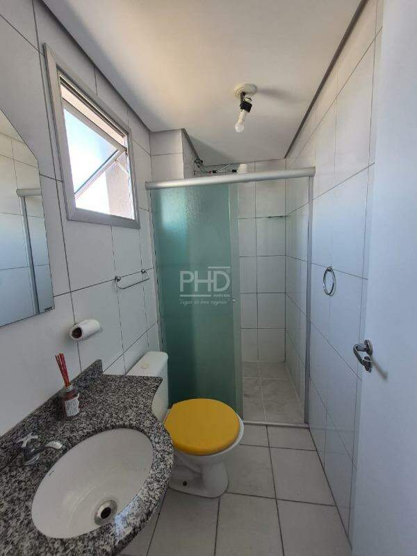 Apartamento para alugar com 2 quartos, 62m² - Foto 21