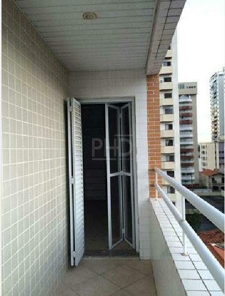 Apartamento para alugar com 2 quartos, 70m² - Foto 4