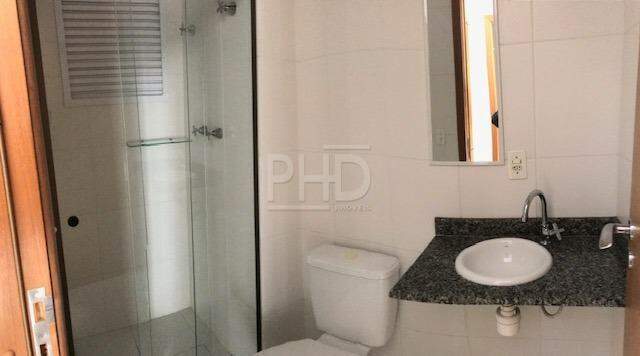 Apartamento para alugar com 2 quartos, 70m² - Foto 16