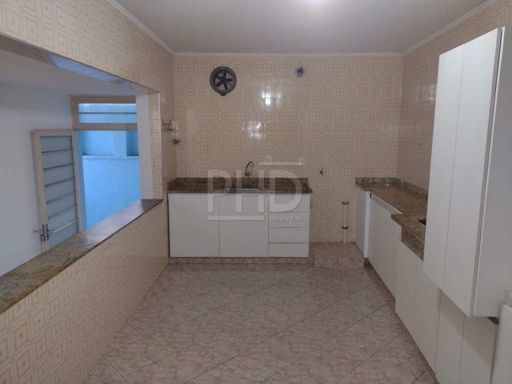 Casa à venda com 3 quartos, 264m² - Foto 9