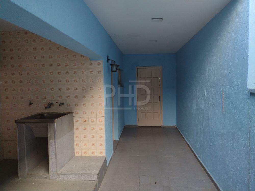 Casa à venda com 3 quartos, 264m² - Foto 11