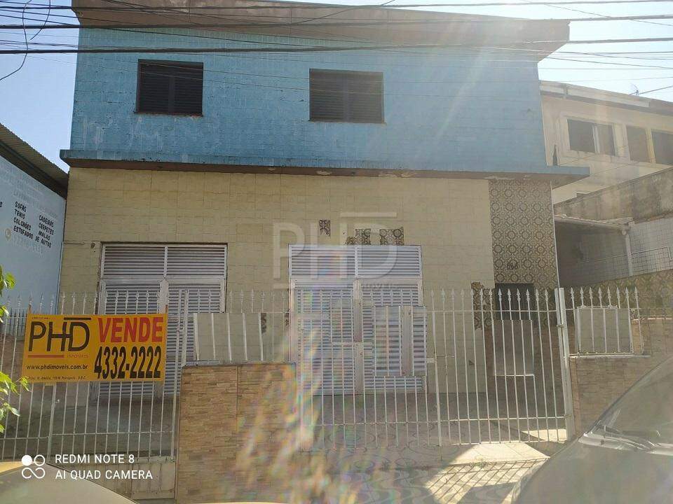 Sobrado à venda com 3 quartos, 356m² - Foto 1