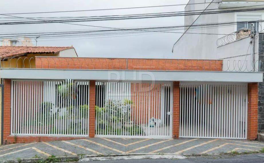 Casa para alugar com 3 quartos, 200m² - Foto 29