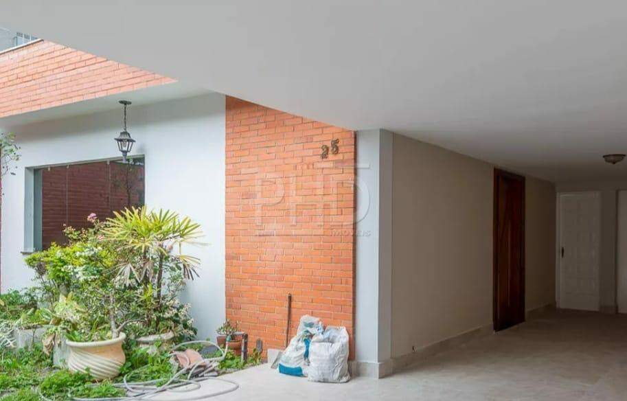 Casa para alugar com 3 quartos, 200m² - Foto 26