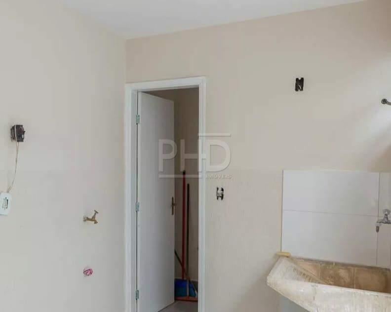 Casa para alugar com 3 quartos, 200m² - Foto 18