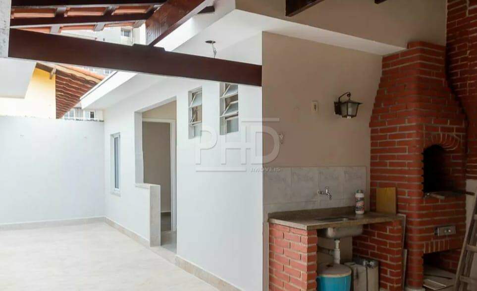 Casa para alugar com 3 quartos, 200m² - Foto 24