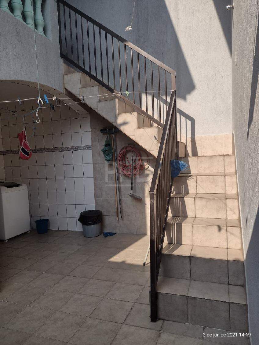 Sobrado à venda com 3 quartos, 200m² - Foto 16