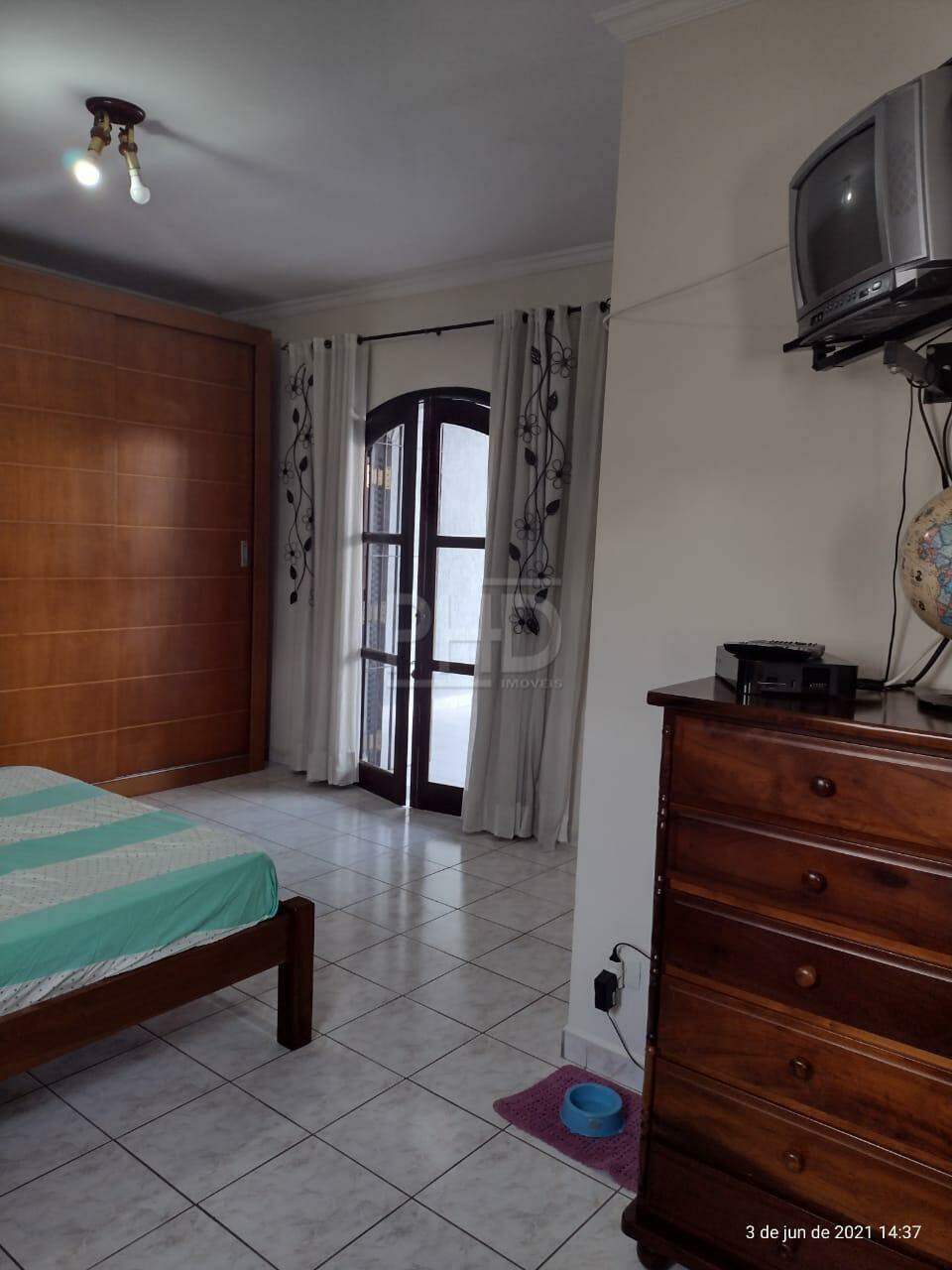 Sobrado à venda com 3 quartos, 200m² - Foto 32