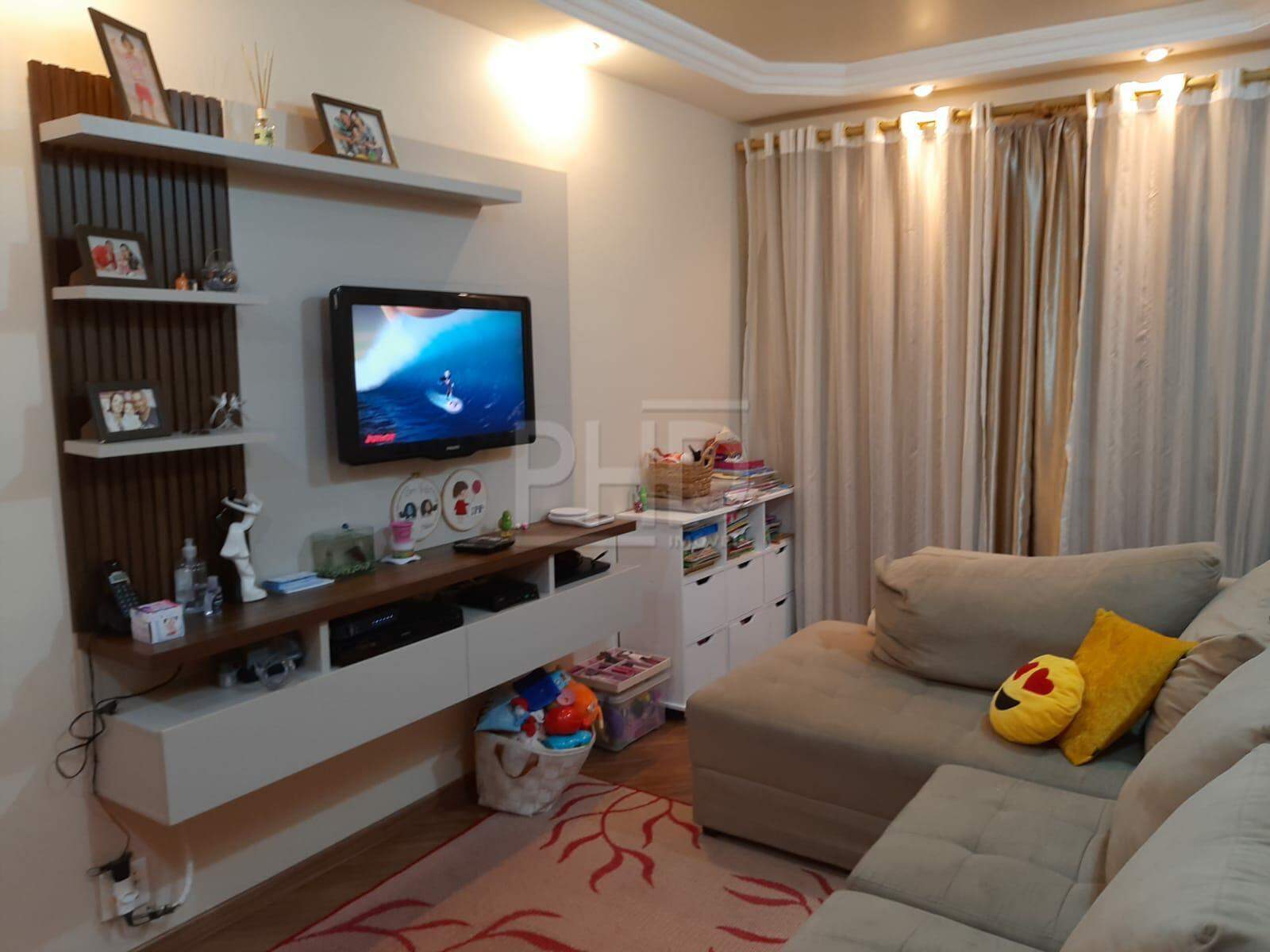 Apartamento à venda com 2 quartos, 61m² - Foto 2