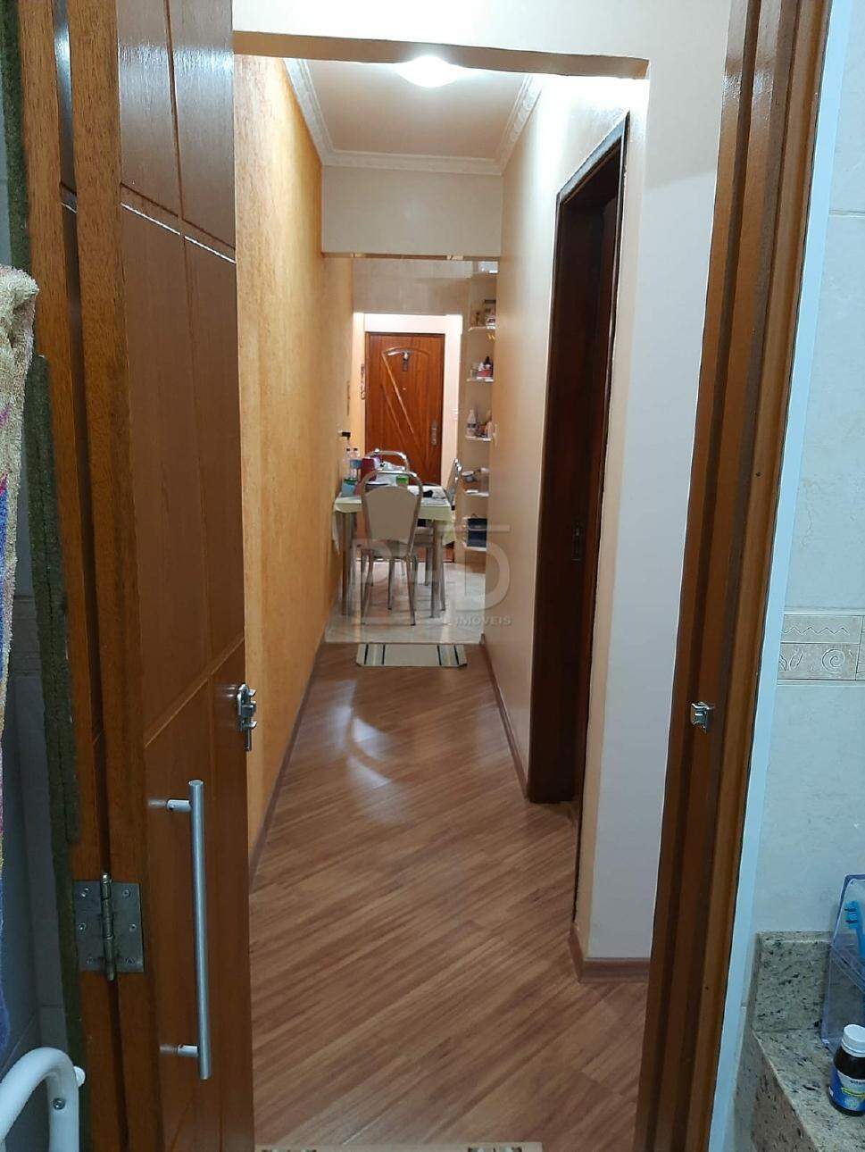 Apartamento à venda com 2 quartos, 61m² - Foto 6