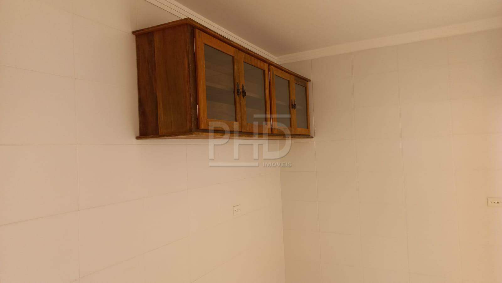 Apartamento para alugar com 2 quartos, 76m² - Foto 3