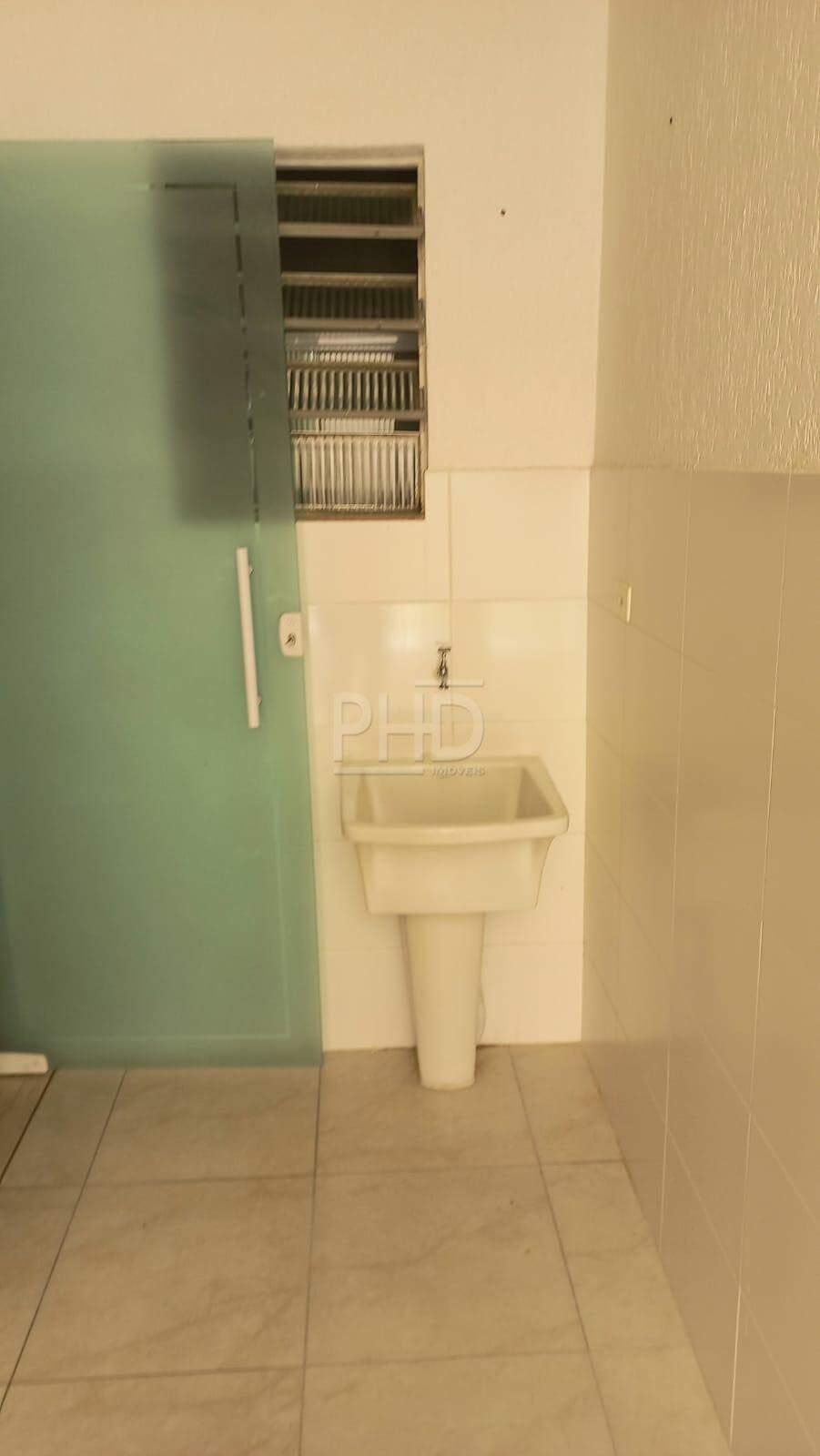Apartamento para alugar com 2 quartos, 76m² - Foto 9