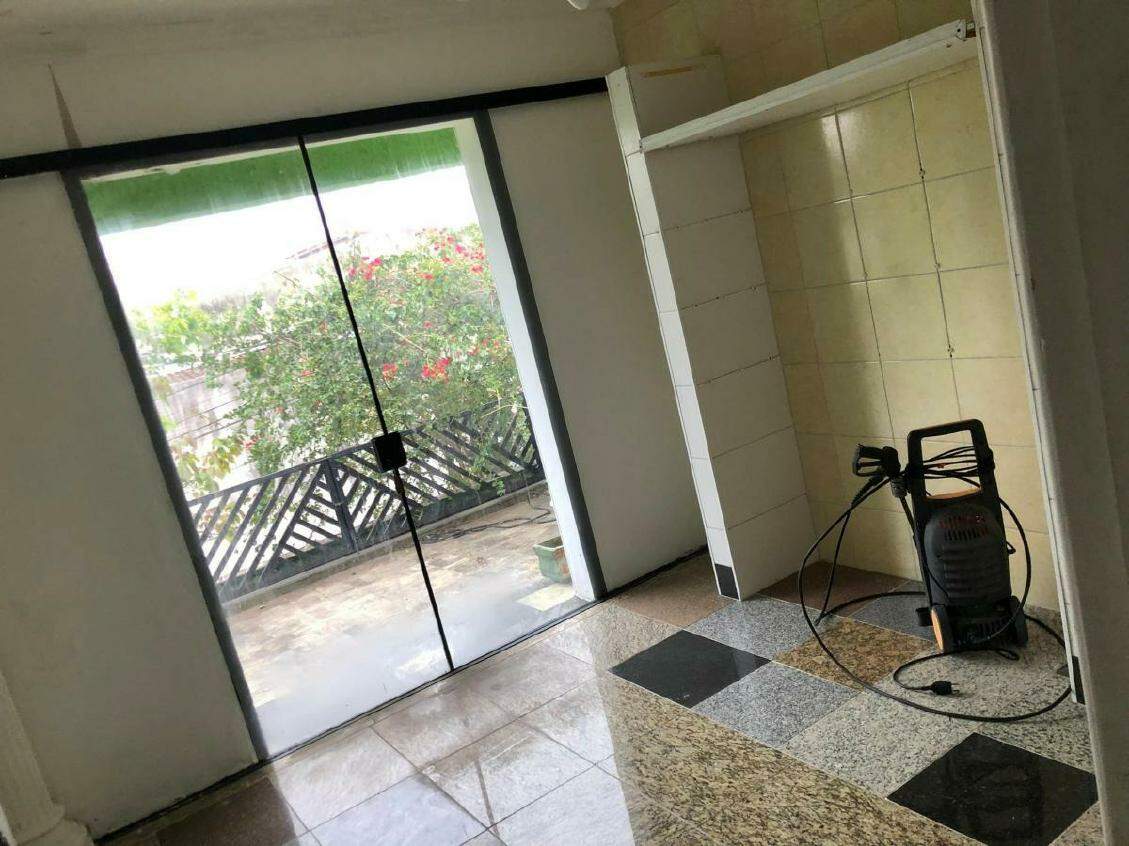 Sobrado à venda com 3 quartos, 237m² - Foto 8