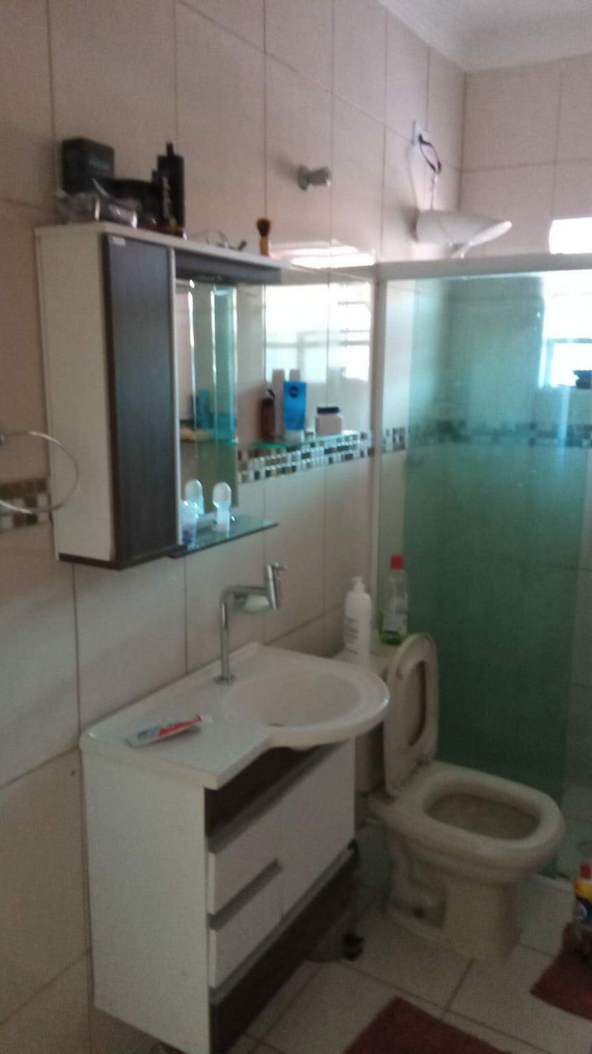 Sobrado à venda com 3 quartos, 200m² - Foto 8