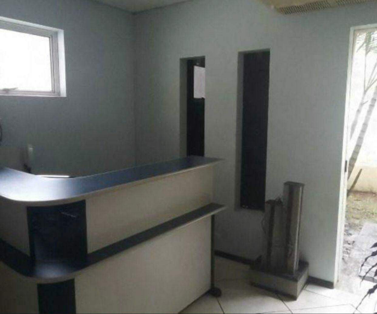 Sobrado para alugar com 2 quartos, 580m² - Foto 5