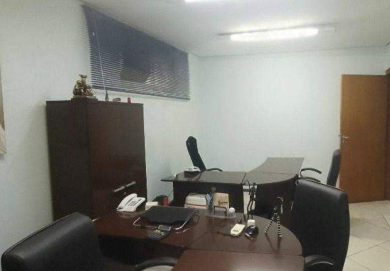 Sobrado para alugar com 2 quartos, 580m² - Foto 12