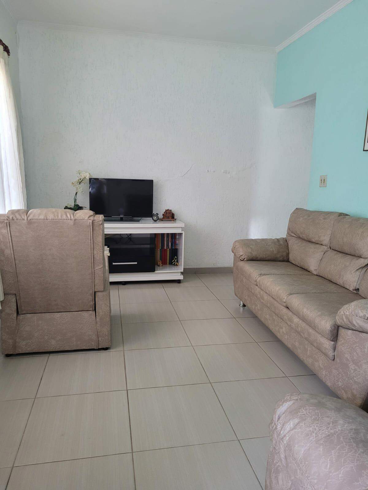 Casa, 2 quartos, 179 m² - Foto 3