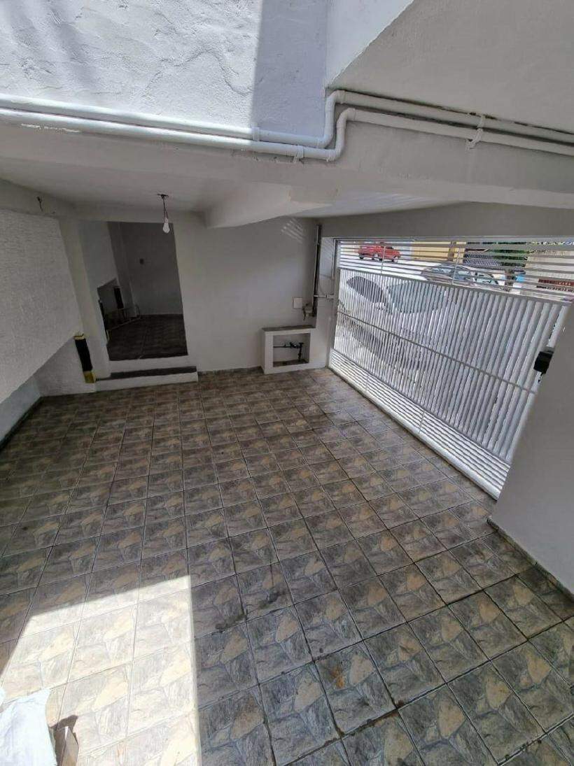 Sobrado à venda com 2 quartos, 260m² - Foto 3