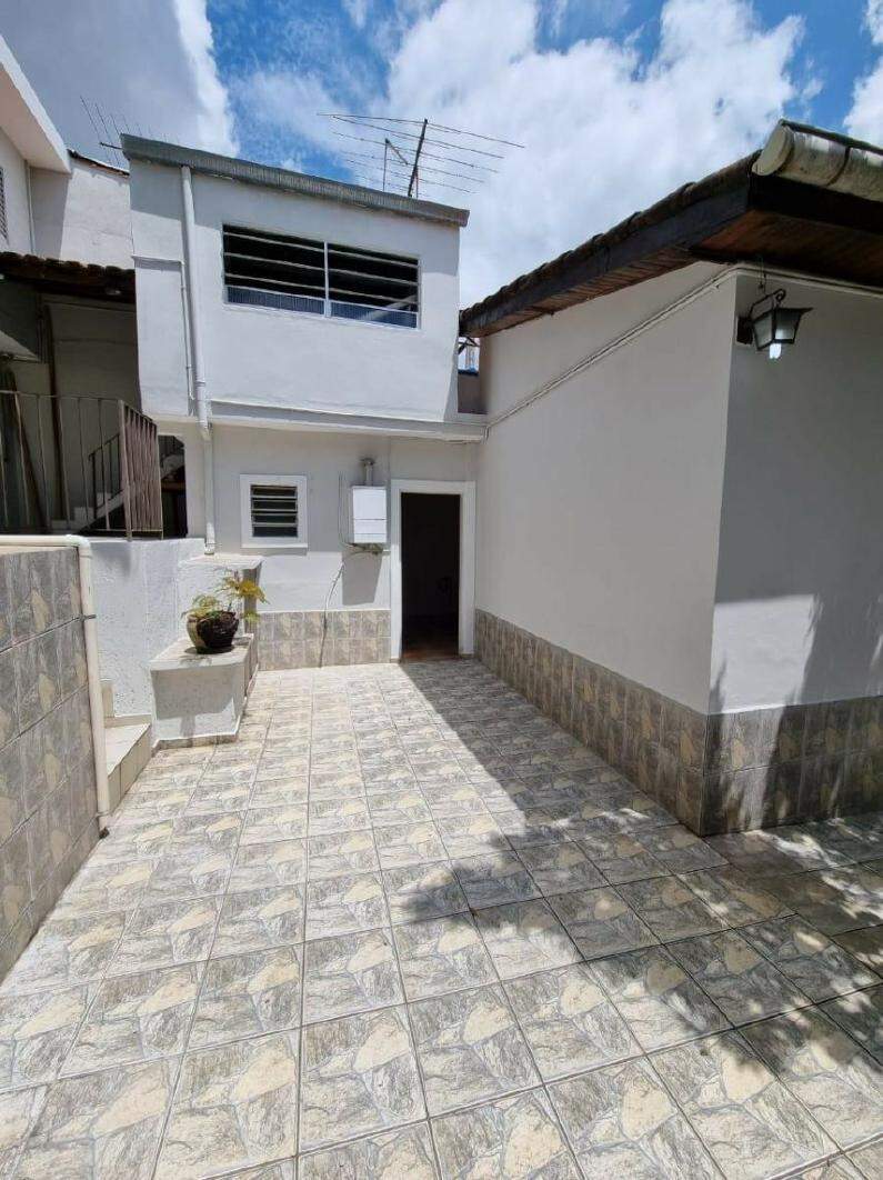 Sobrado à venda com 2 quartos, 260m² - Foto 5