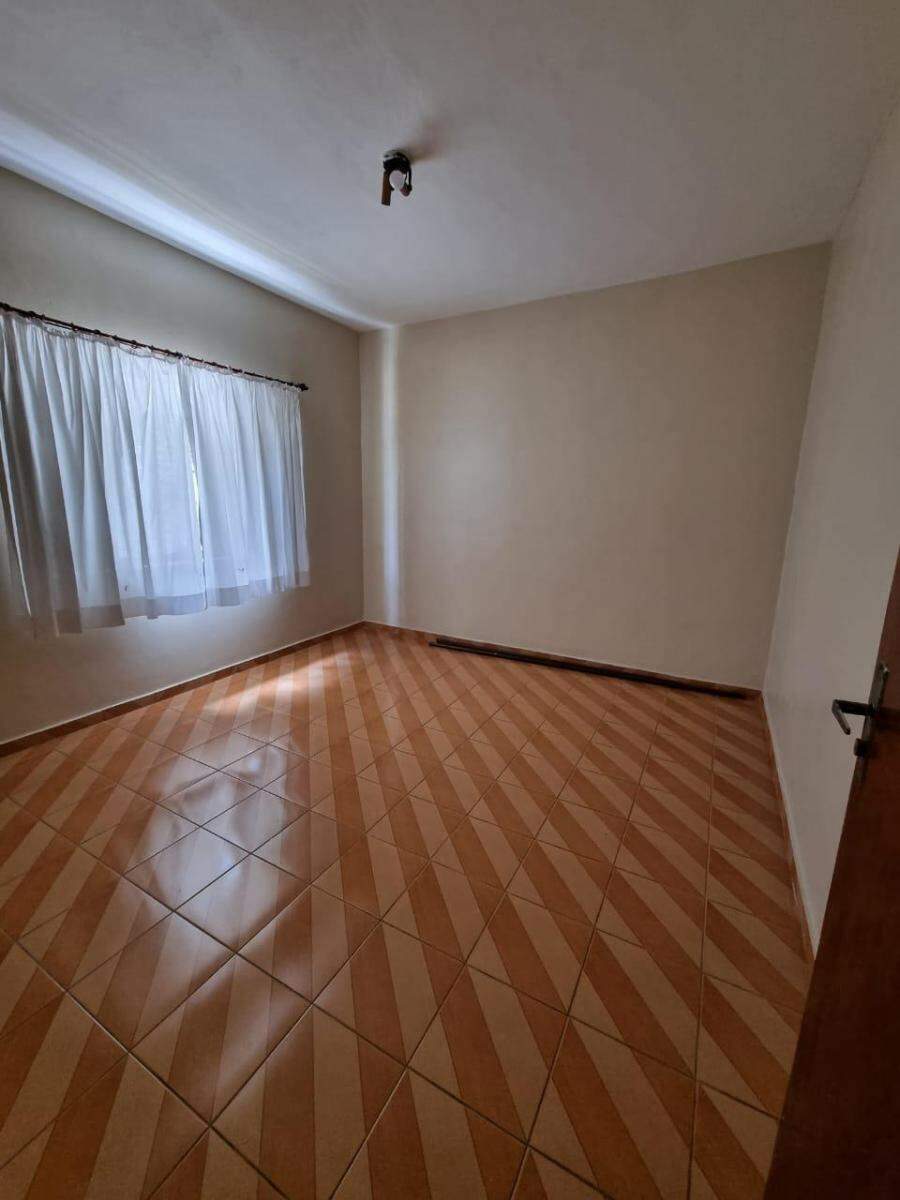 Sobrado à venda com 2 quartos, 260m² - Foto 9