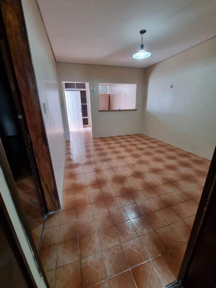 Sobrado à venda com 2 quartos, 260m² - Foto 10