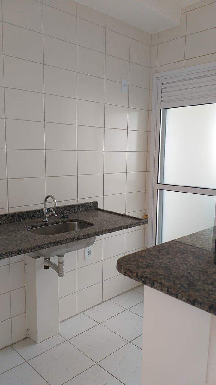 Apartamento à venda com 2 quartos, 48m² - Foto 5